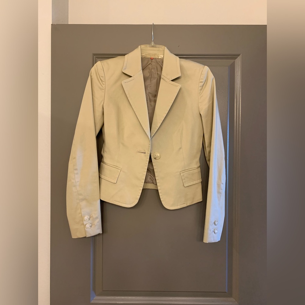 Women’s Cream Blazer